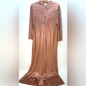 Vintage Retro Montgomery Ward Women's Sm Blush Pink Nightgown Nylon Made in USA